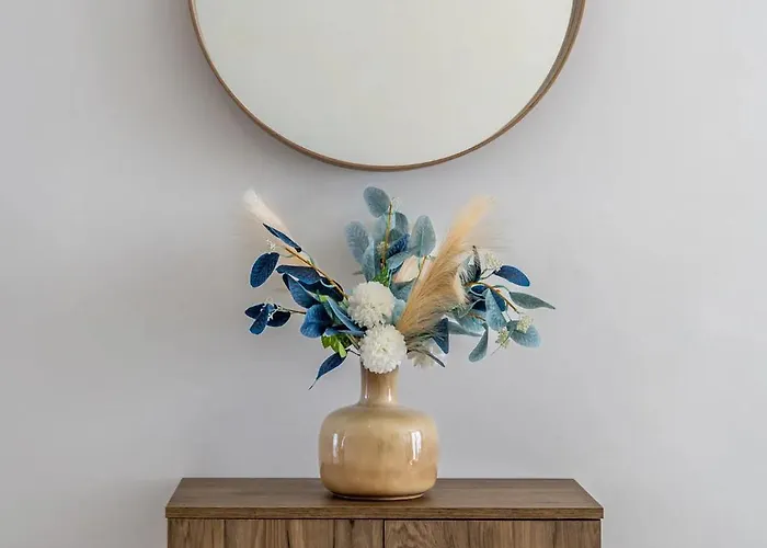 Penthouse Just Steps Away From The Sea In Apartment